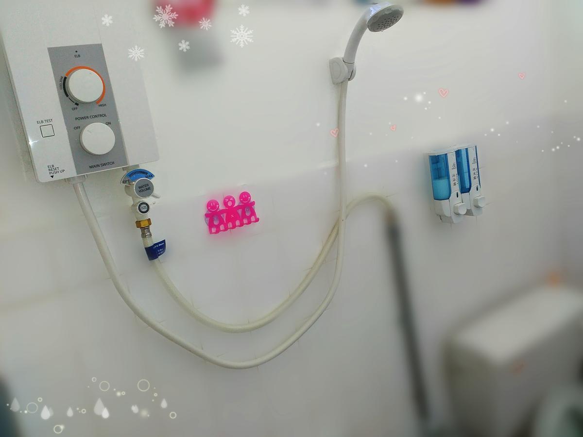 H Homestay Sibu - 1000Mbps 1Gbps Wifi, Astro & Auto Gate Parking Semi Detached House! エクステリア 写真