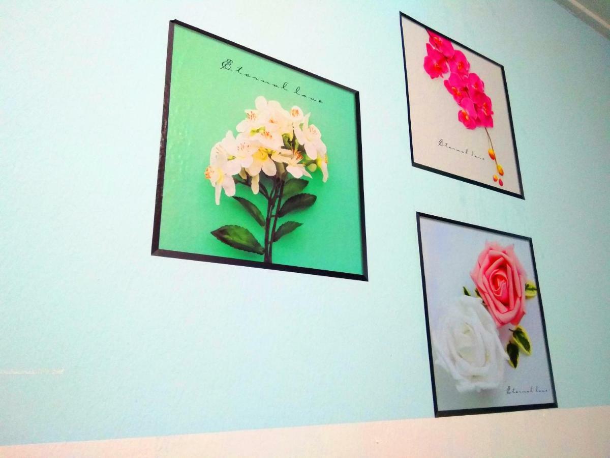 H Homestay Sibu - 1000Mbps 1Gbps Wifi, Astro & Auto Gate Parking Semi Detached House! エクステリア 写真
